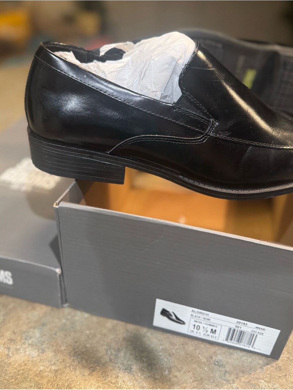 Men's Black Leather Slip-On Dress Loafers